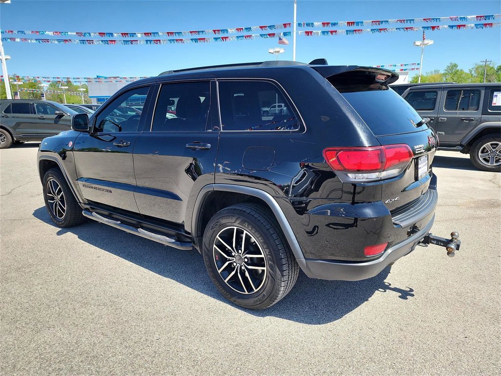 2021 Jeep Grand Cherokee Trailhawk photo 2