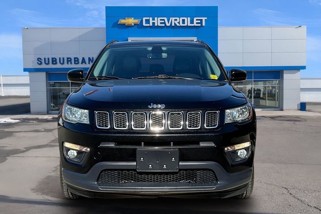 Used 2020 Jeep Compass Latitude w/Sun/Wheel Pkg