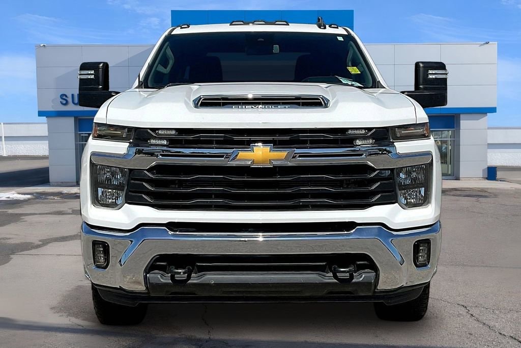 Used 2024 Chevrolet Silverado 3500 HD Chassis Cab LT Chassis Cab Truck