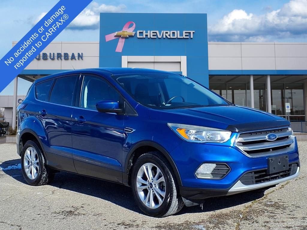 Thumbnail: 2017 Ford Escape - 3