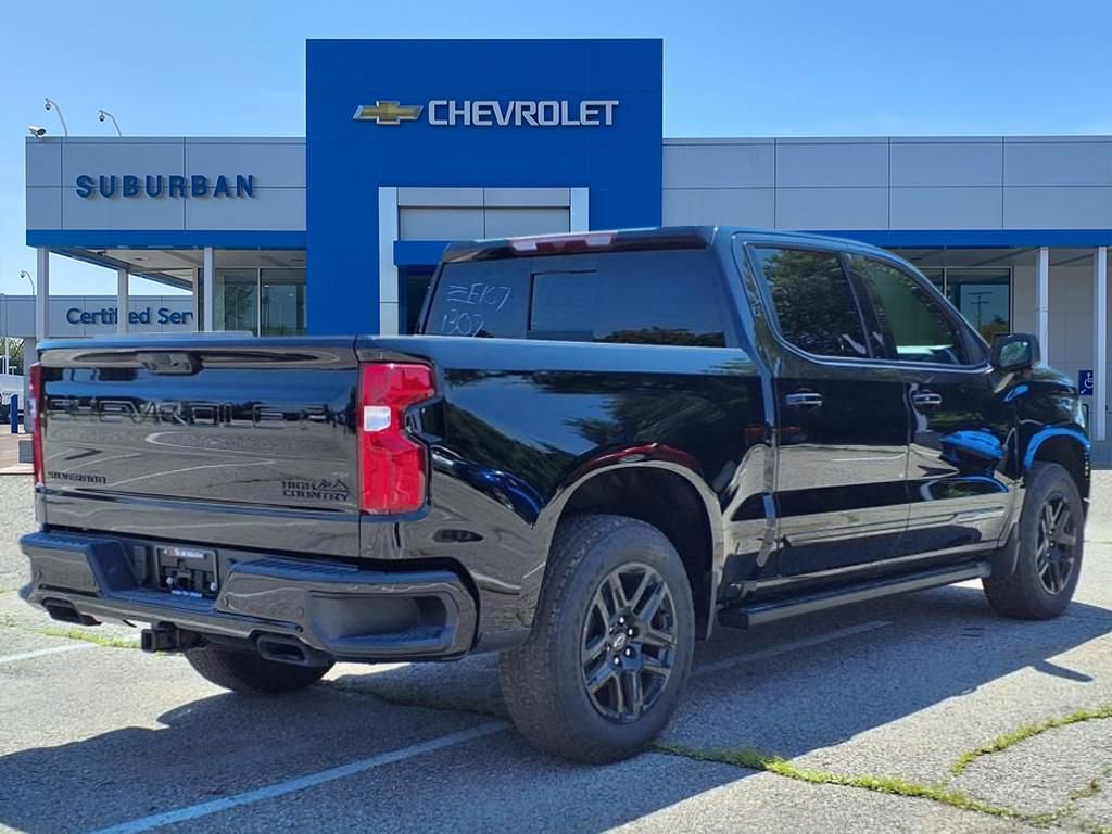 2026 Chevrolet Silverado 1500 High Country photo 4