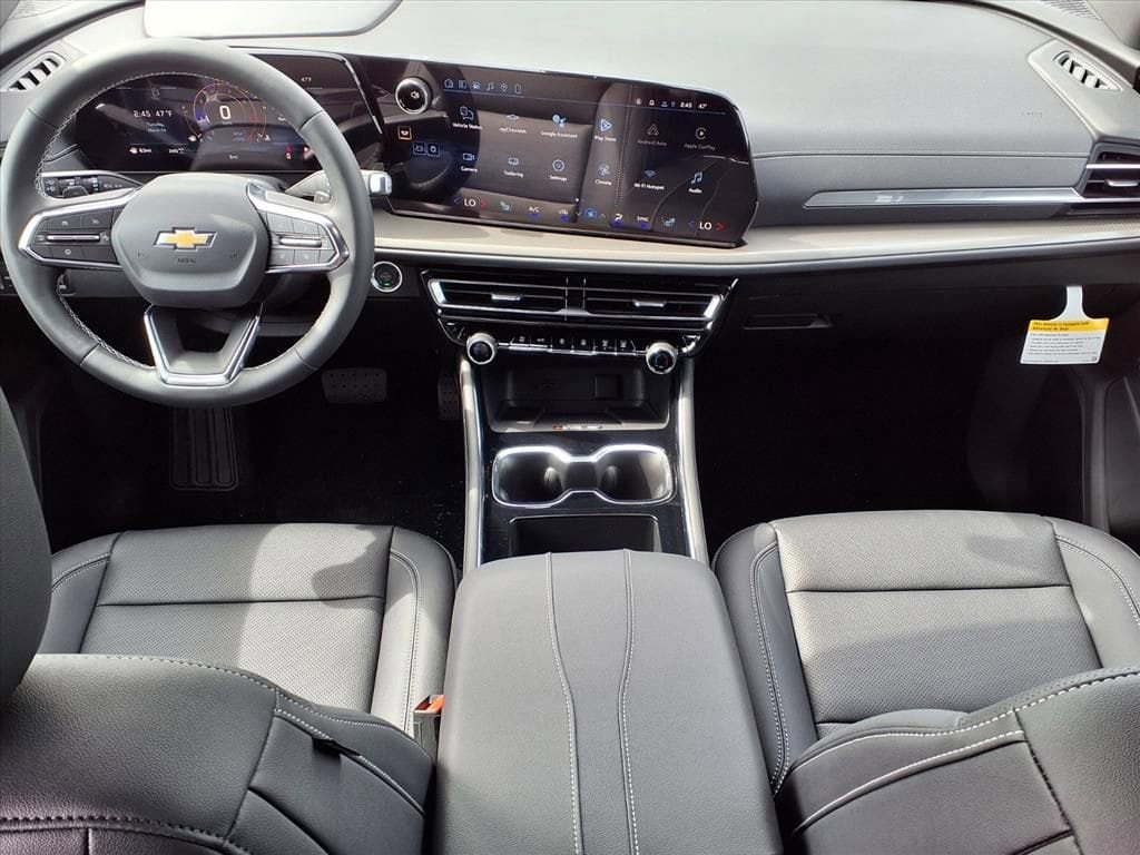 Thumbnail: 2026 Chevrolet Traverse - 10