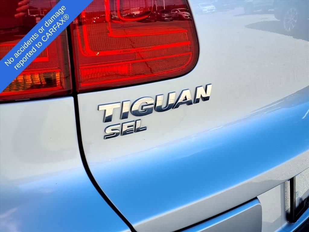 Thumbnail: 2016 Volkswagen Tiguan - 14