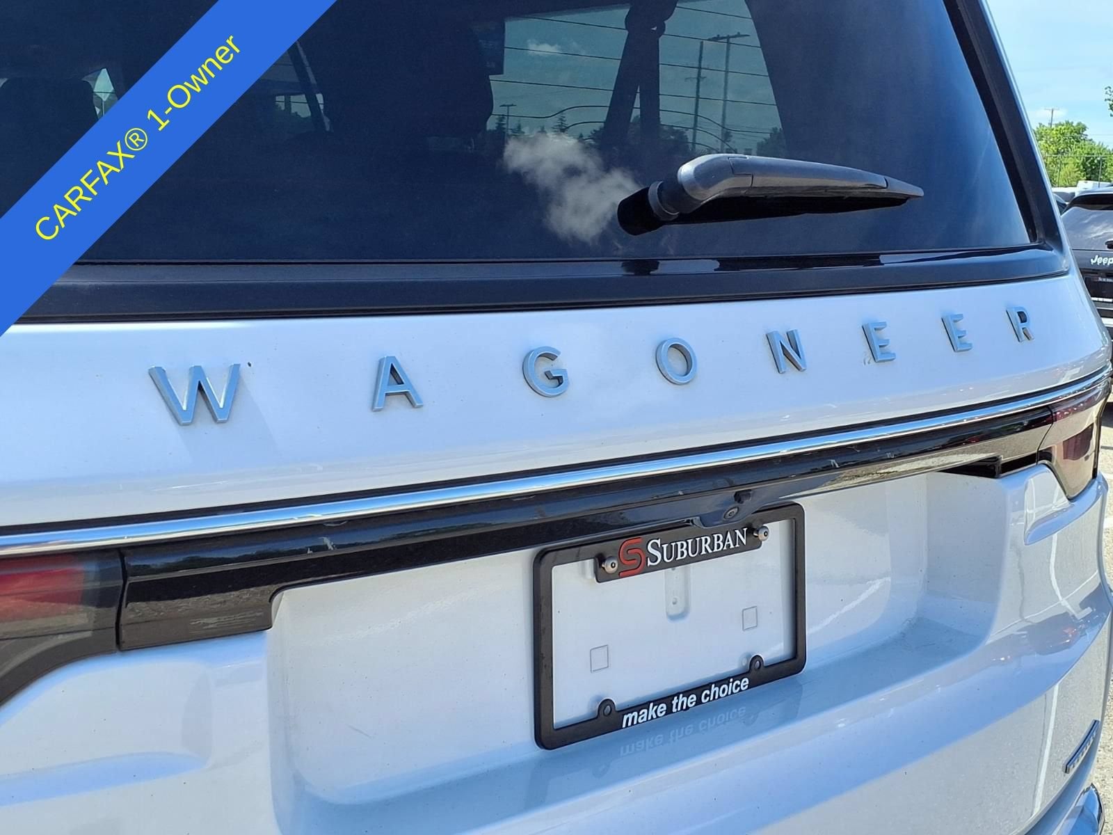 Thumbnail: 2024 Jeep Wagoneer - 11