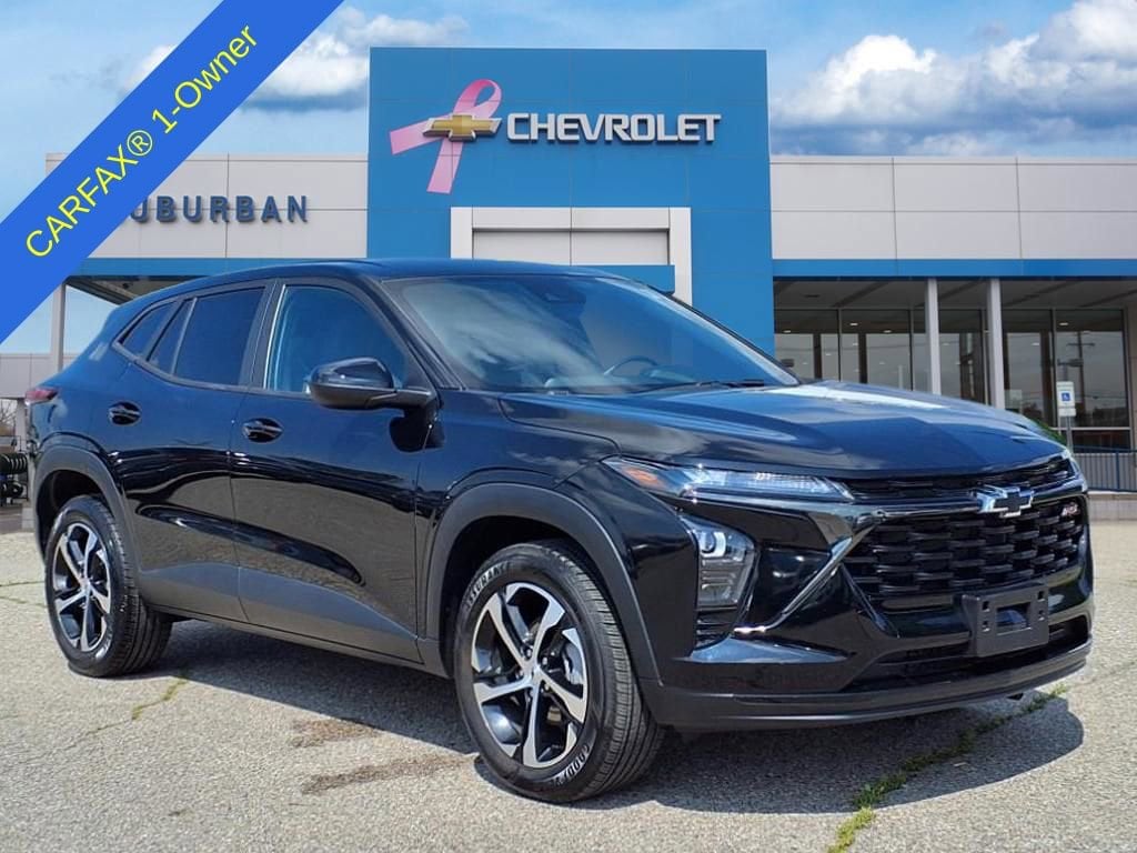 Thumbnail: 2024 Chevrolet Trax - 3