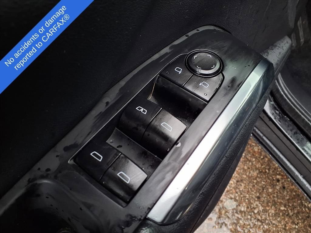 Thumbnail: 2025 Chevrolet Traverse - 16