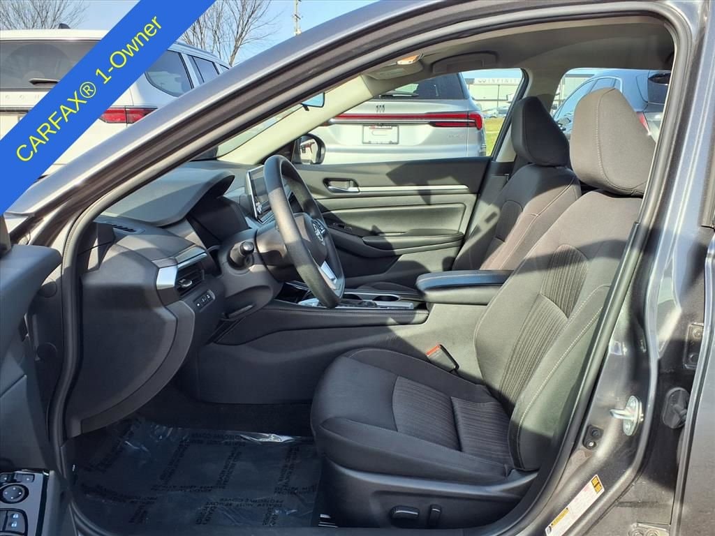 Thumbnail: 2023 Nissan Altima - 17