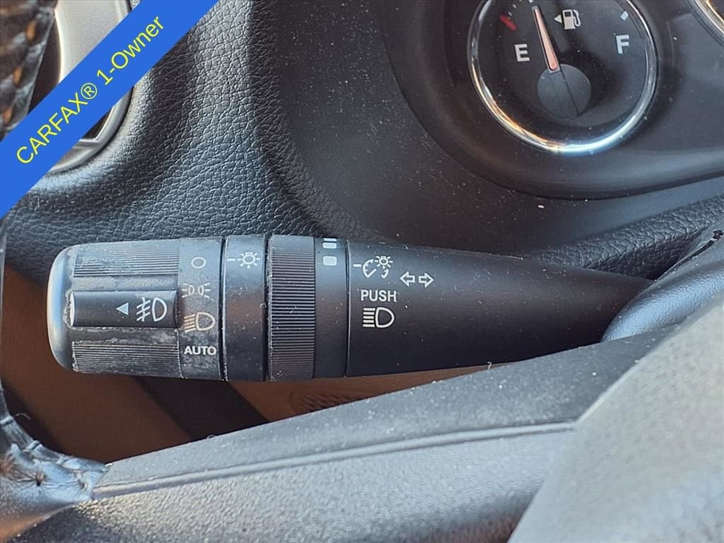 Thumbnail: 2016 Jeep Wrangler - 19