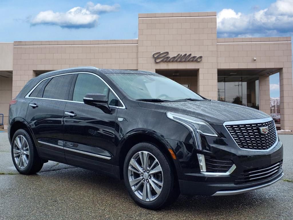 2024 Cadillac XT5 Premium Luxury photo 2