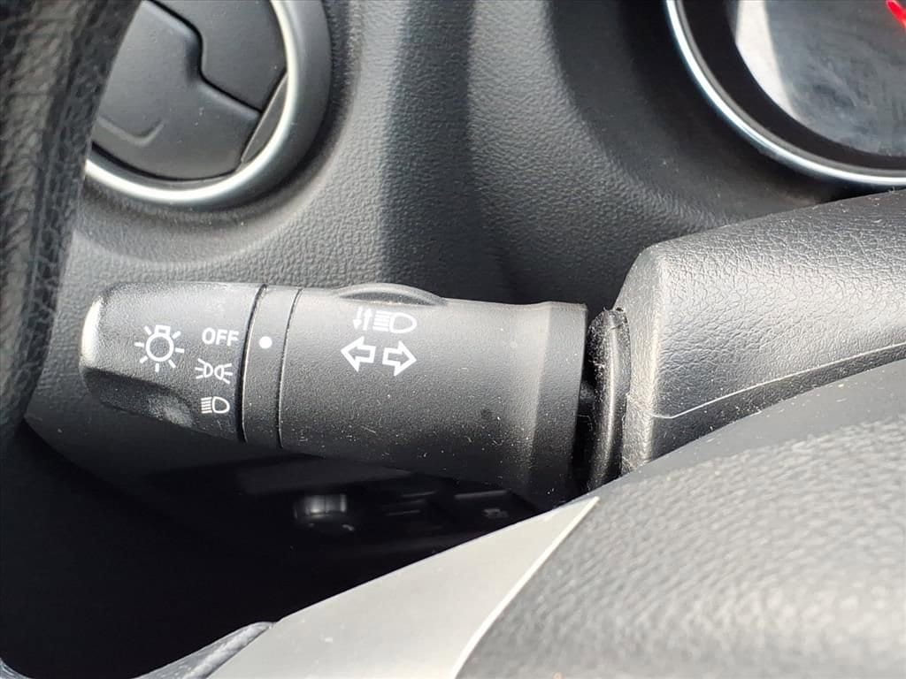 Thumbnail: 2012 Nissan Rogue - 20