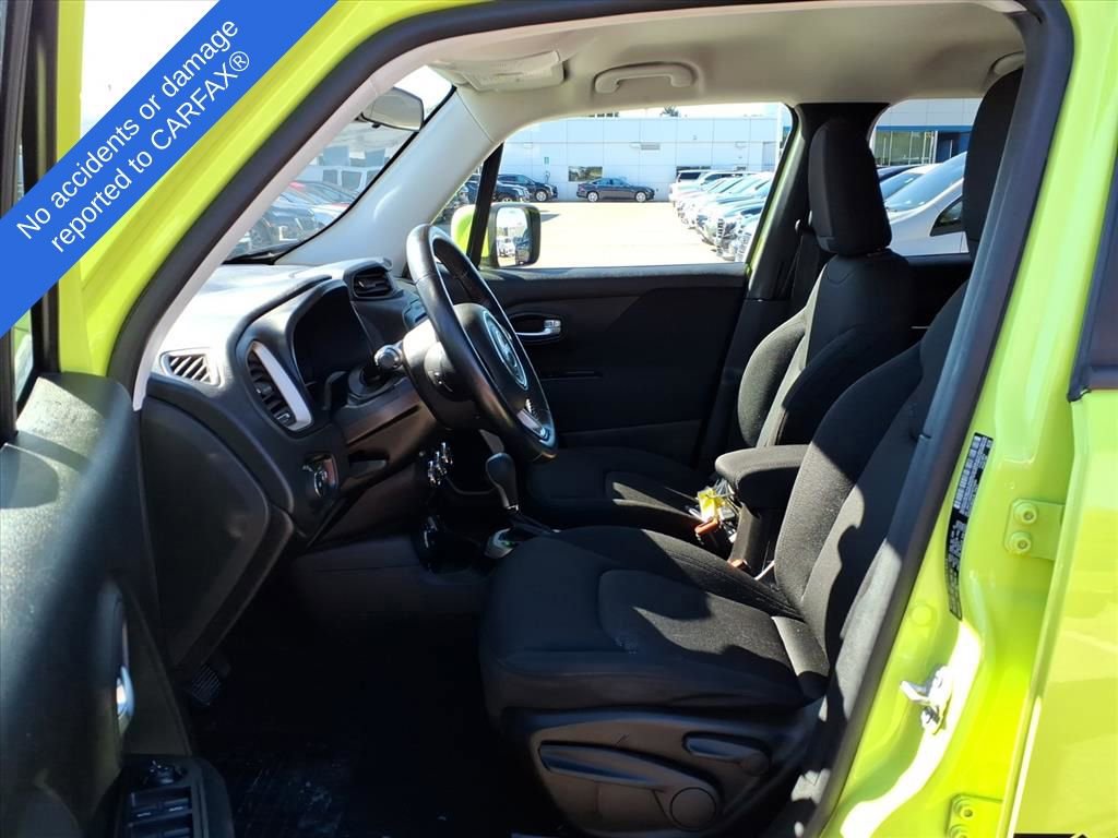 Thumbnail: 2017 Jeep Renegade - 16