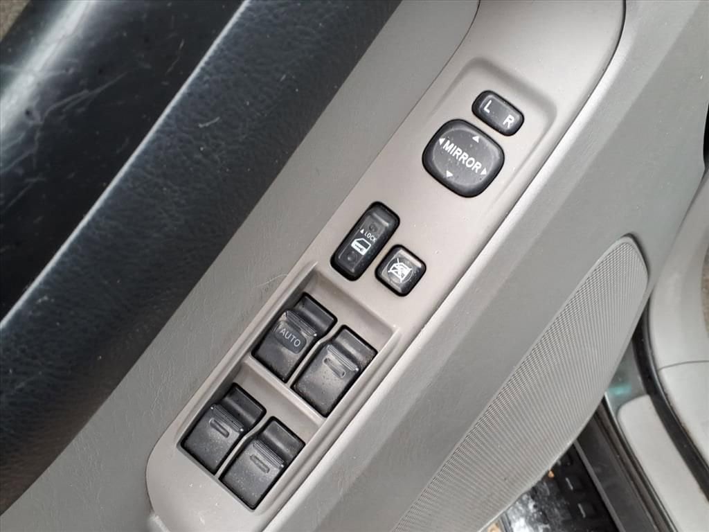 Thumbnail: 2008 Toyota 4Runner - 15