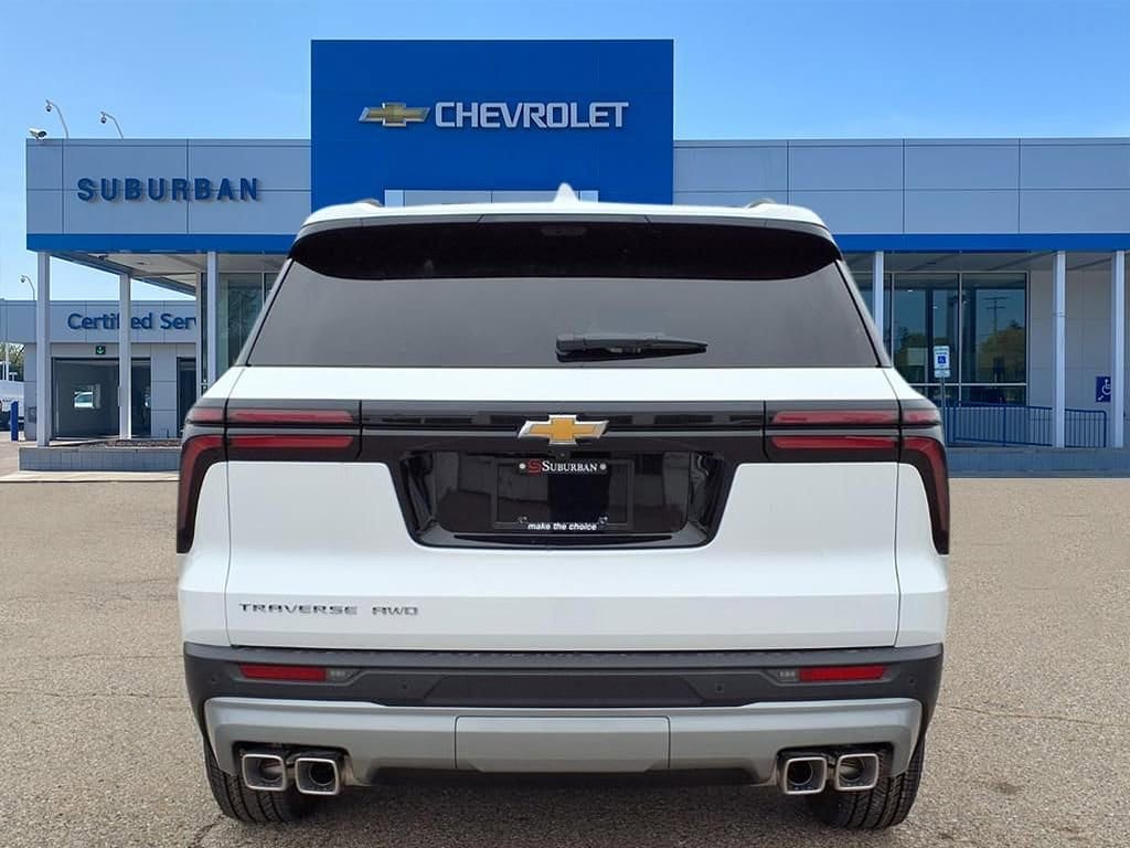 Thumbnail: 2026 Chevrolet Traverse - 5