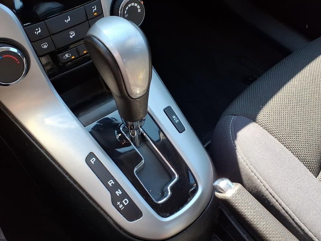 Thumbnail: 2014 Chevrolet Cruze - 22