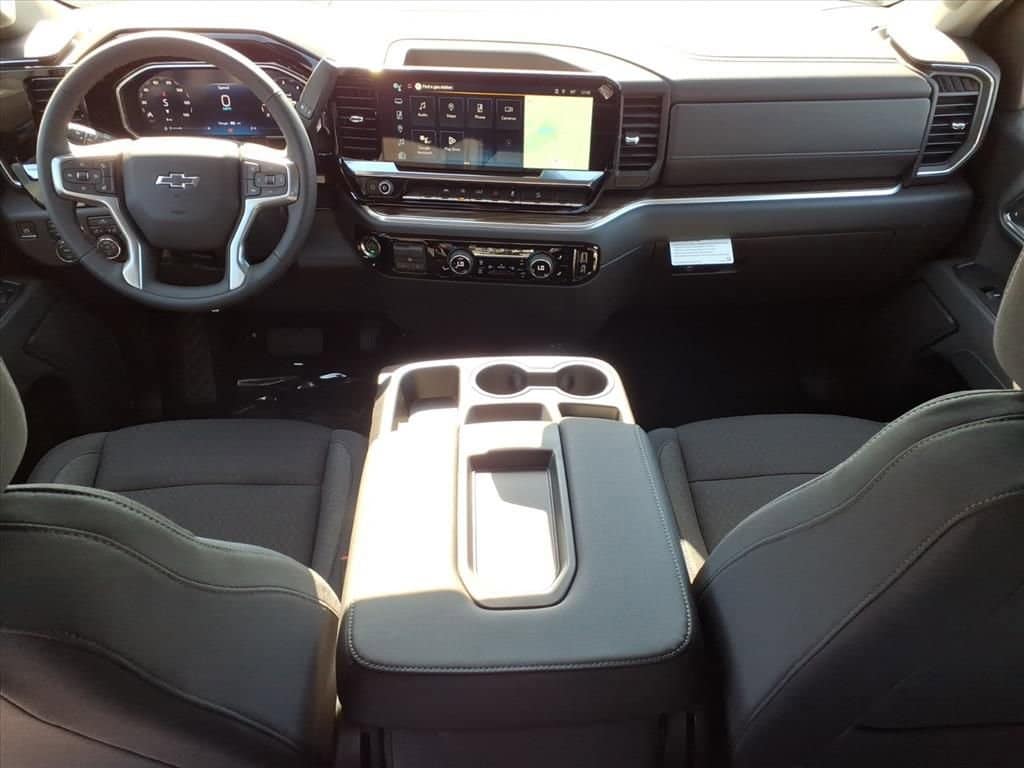 Thumbnail: 2026 Chevrolet Silverado 1500 - 9