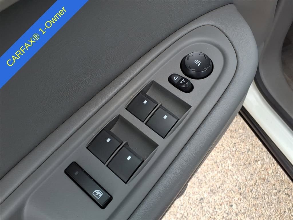 Thumbnail: 2014 Chevrolet Traverse - 15