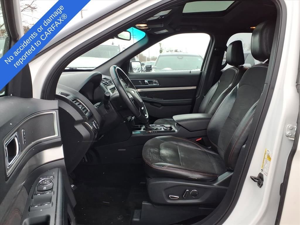 Thumbnail: 2018 Ford Explorer - 18