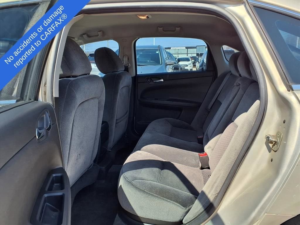 Thumbnail: 2009 Chevrolet Impala - 13