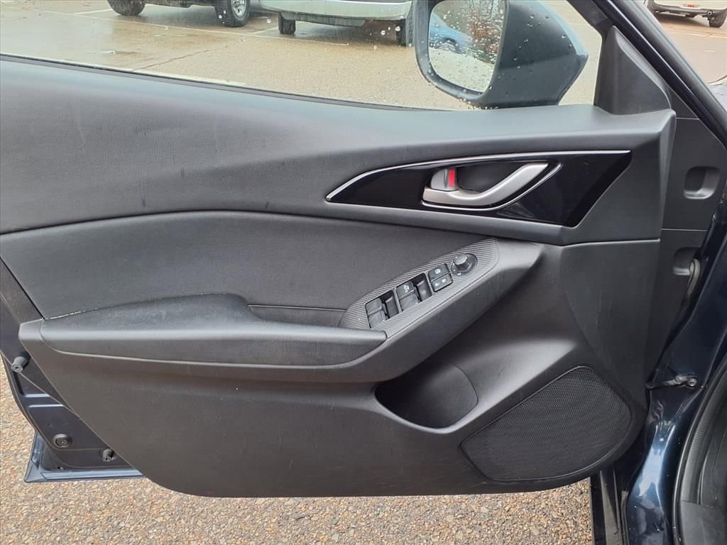 Thumbnail: 2014 Mazda Mazda3 - 13