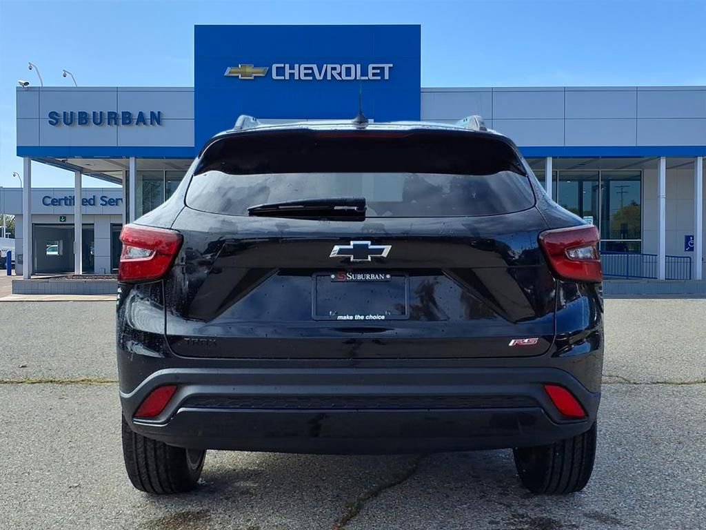 Thumbnail: 2026 Chevrolet Trax - 5