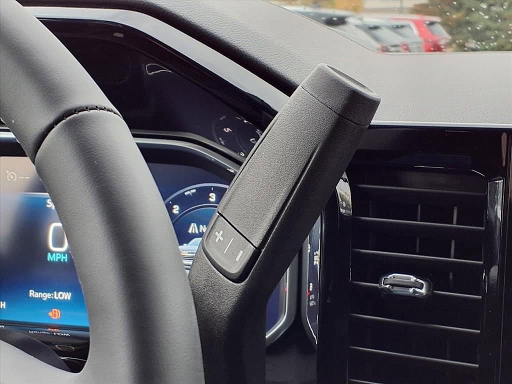 Thumbnail: 2026 Chevrolet Silverado 1500 - 16