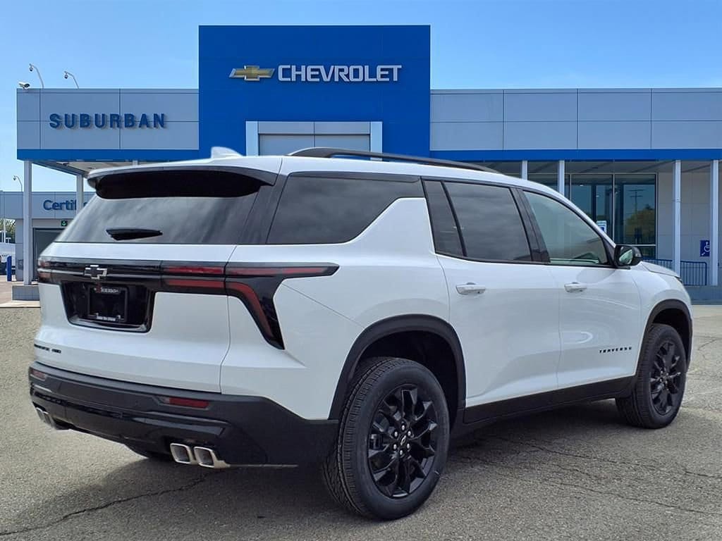 Thumbnail: 2026 Chevrolet Traverse - 4