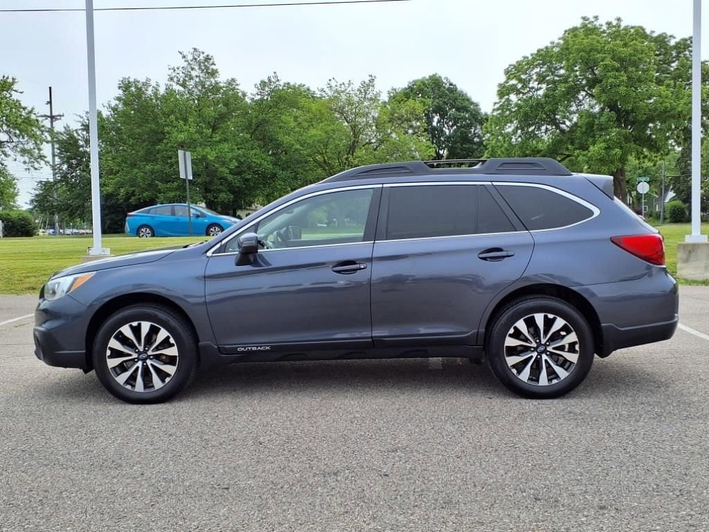 Thumbnail: 2015 Subaru Outback - 8