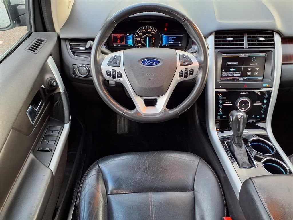 Thumbnail: 2013 Ford Edge - 13