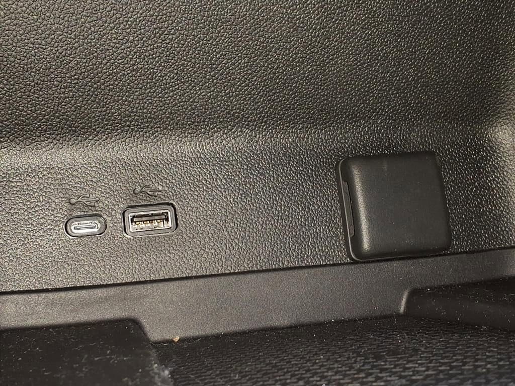 Thumbnail: 2026 Chevrolet Traverse - 17