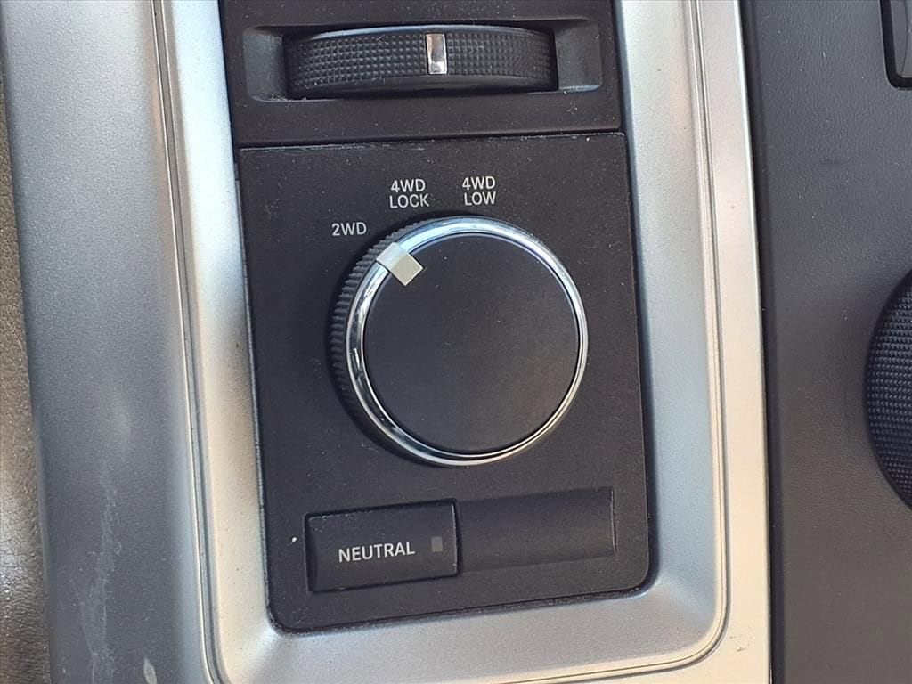 Thumbnail: 2010 Dodge Ram 1500 - 26