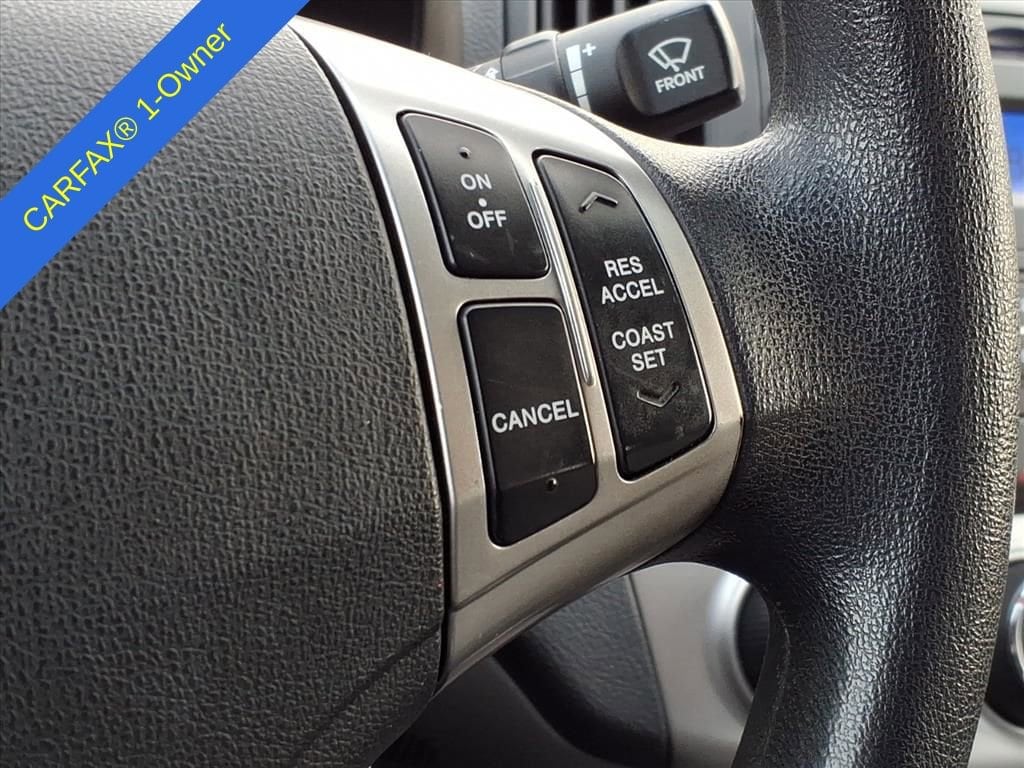 Thumbnail: 2010 Hyundai Elantra - 29