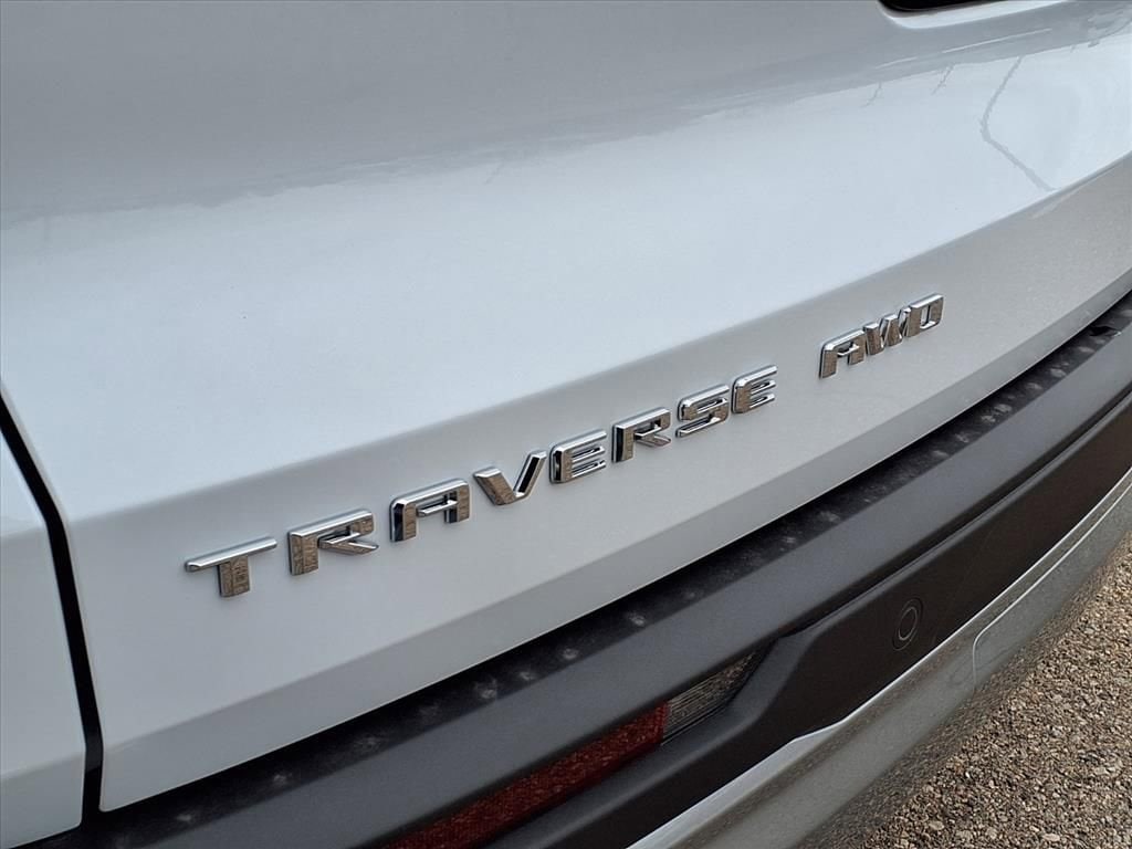 Thumbnail: 2026 Chevrolet Traverse - 8