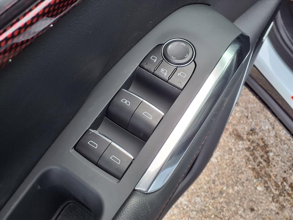 Thumbnail: 2026 Chevrolet Traverse - 13