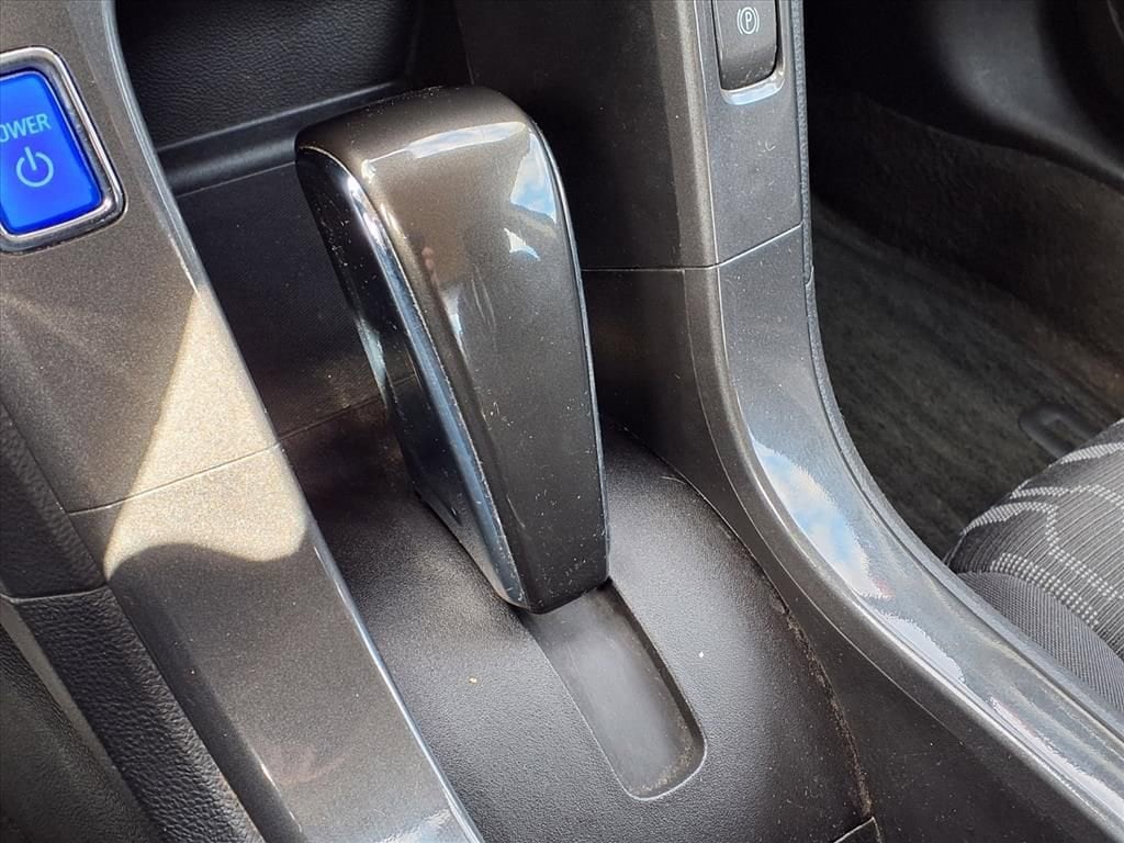 Thumbnail: 2014 Chevrolet Volt - 25