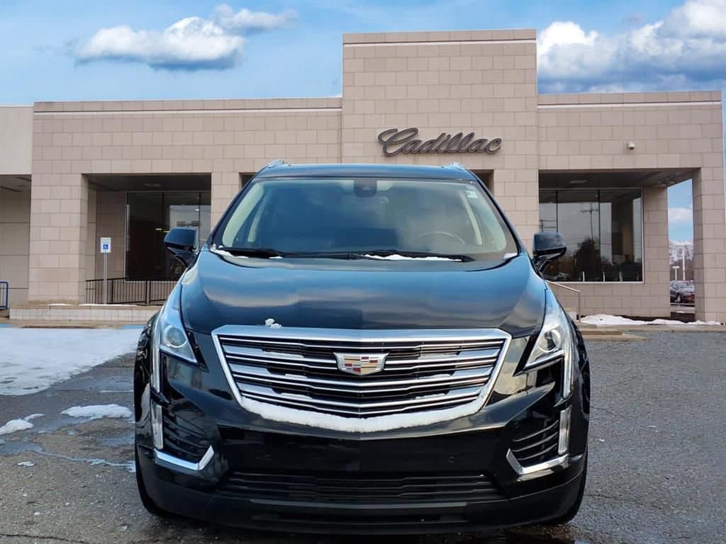 Thumbnail: 2019 Cadillac XT5 - 2