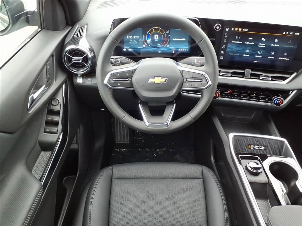 Thumbnail: 2026 Chevrolet Equinox - 11