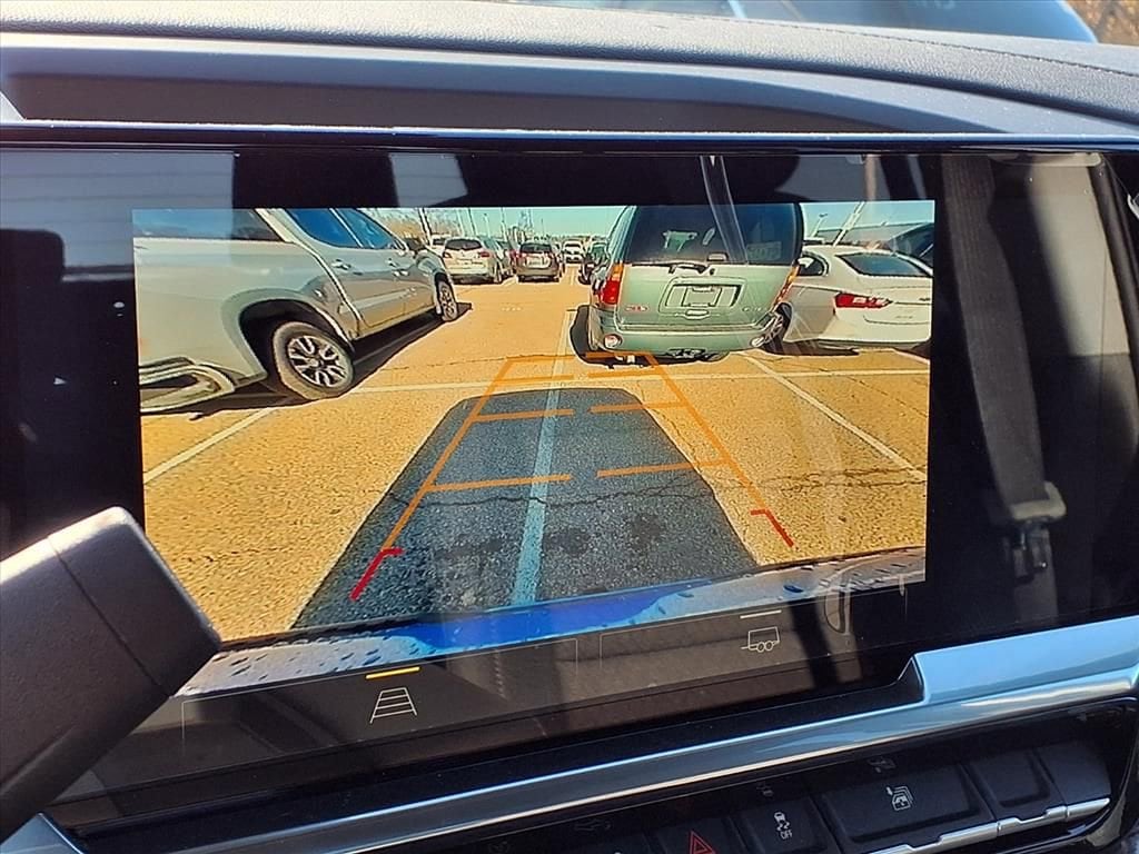 Thumbnail: 2026 Chevrolet Silverado 1500 - 20