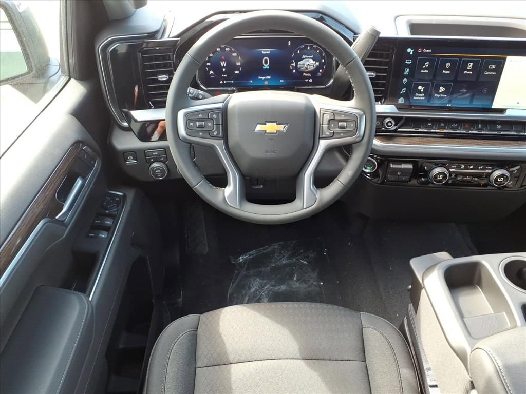 Thumbnail: 2026 Chevrolet Silverado 1500 - 11