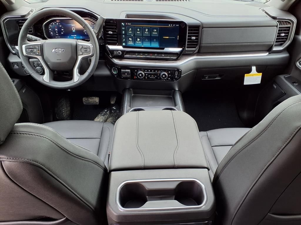 Thumbnail: 2026 Chevrolet Silverado 2500 - 10