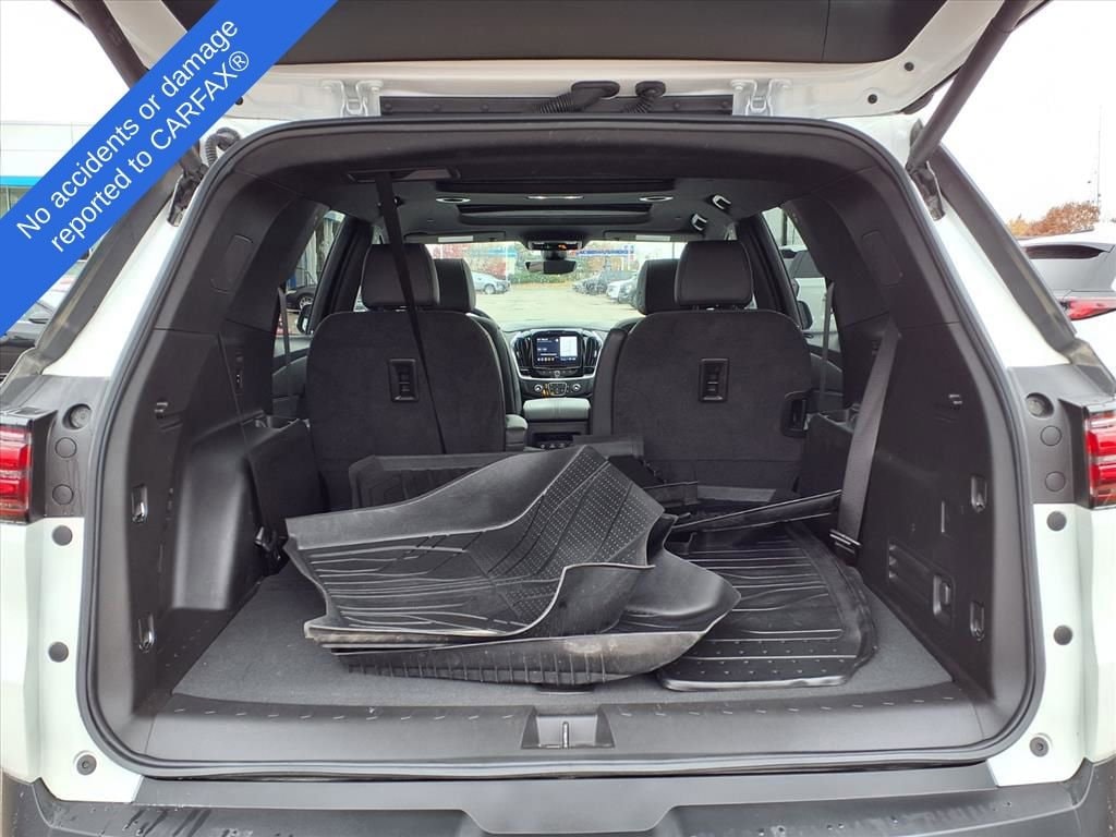 Thumbnail: 2023 Chevrolet Traverse - 11