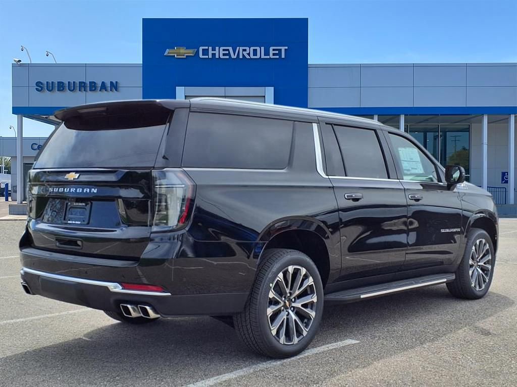 2025 Chevrolet Suburban High Country photo 4