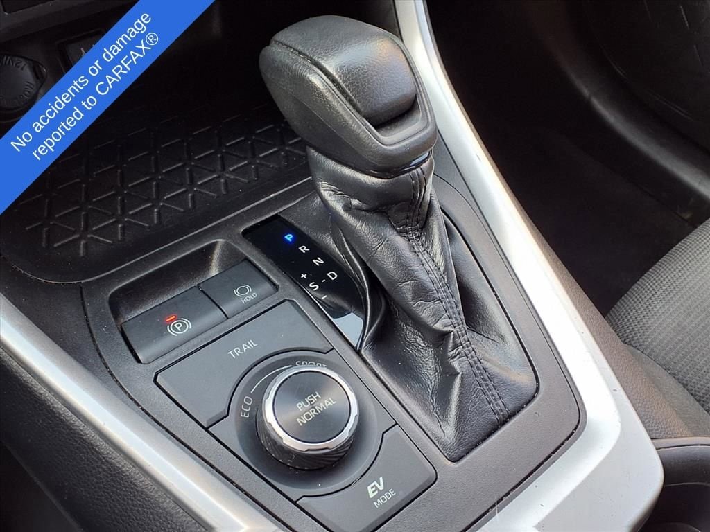 Thumbnail: 2019 Toyota RAV4 - 26