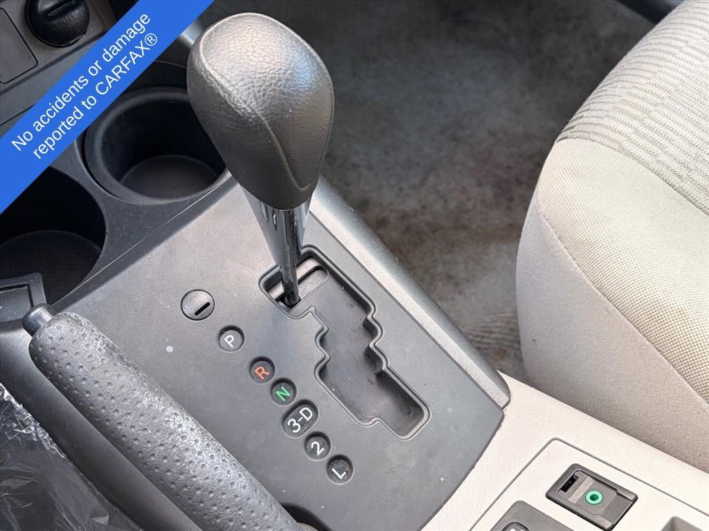 Thumbnail: 2010 Toyota RAV4 - 24