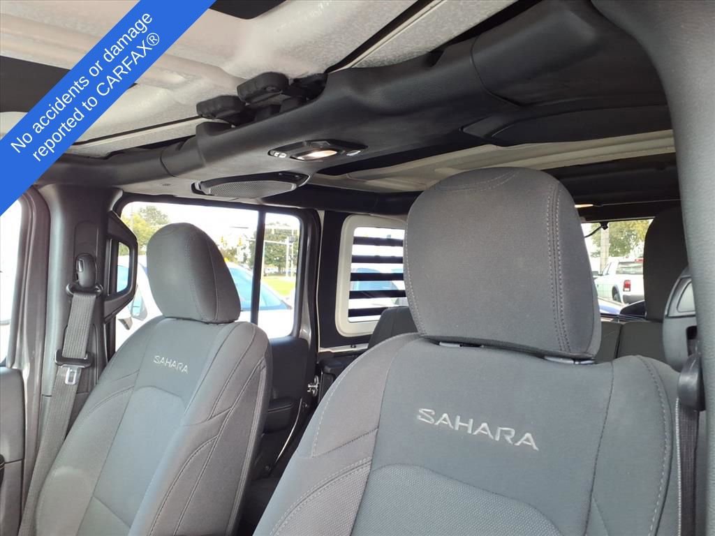 Thumbnail: 2018 Jeep Wrangler - 18