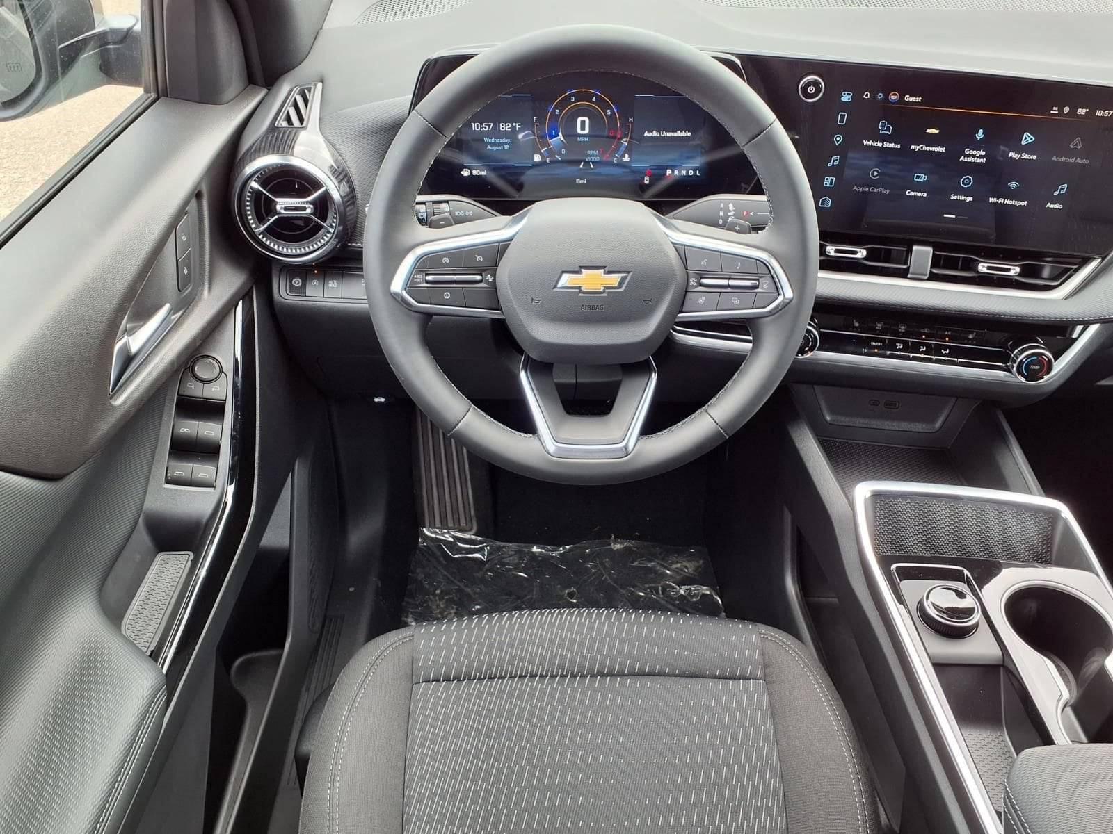 2027 Chevrolet Equinox LT - Photo 11