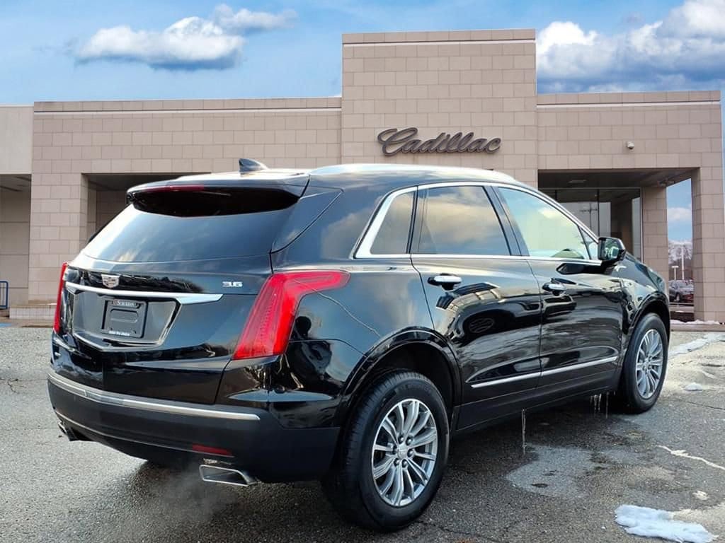 Thumbnail: 2019 Cadillac XT5 - 5