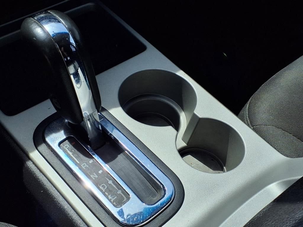 Thumbnail: 2010 Ford Edge - 24