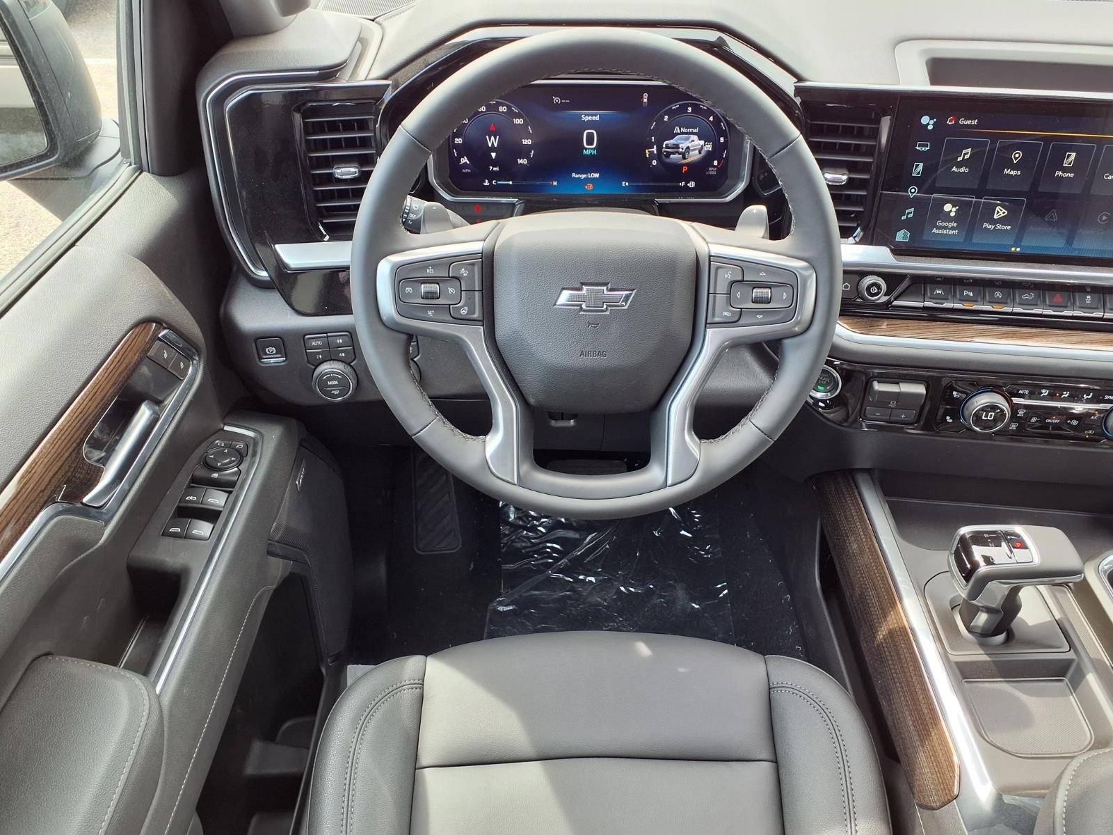 Thumbnail: 2026 Chevrolet Silverado 1500 - 10