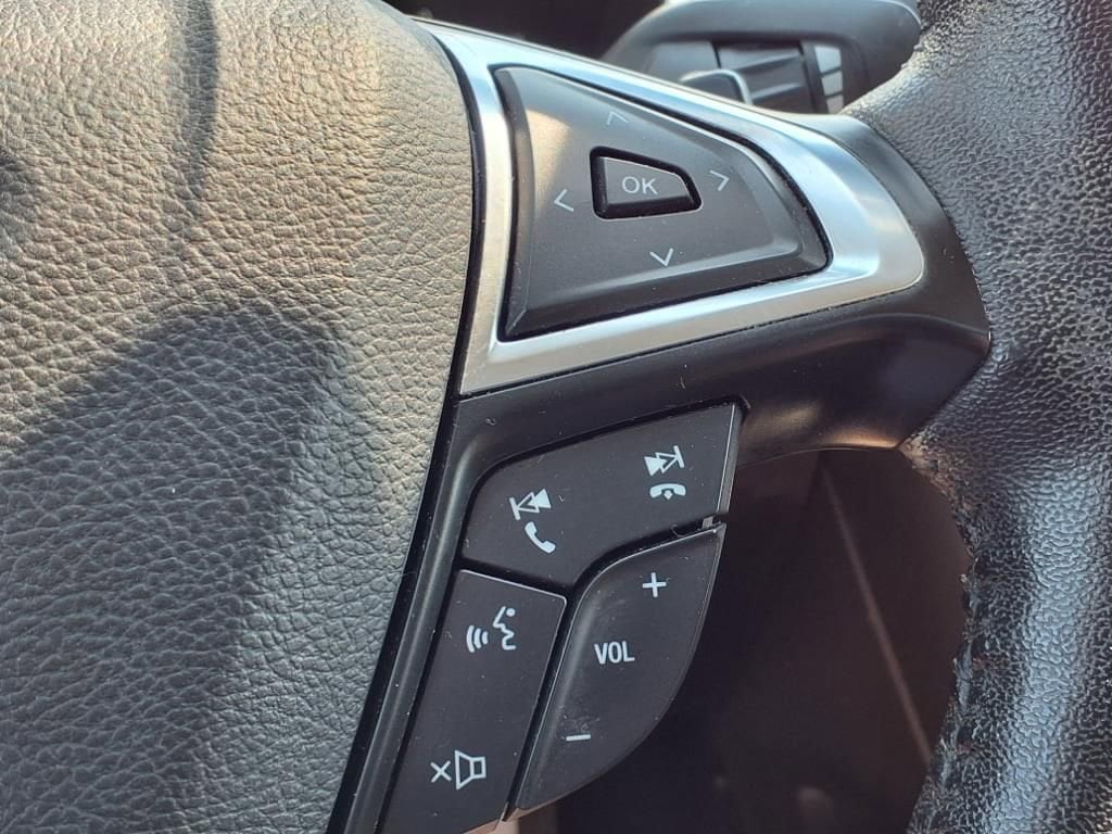 2020 Ford Fusion Titanium 28