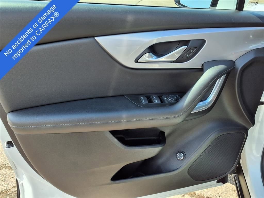 Thumbnail: 2021 Chevrolet Blazer - 15